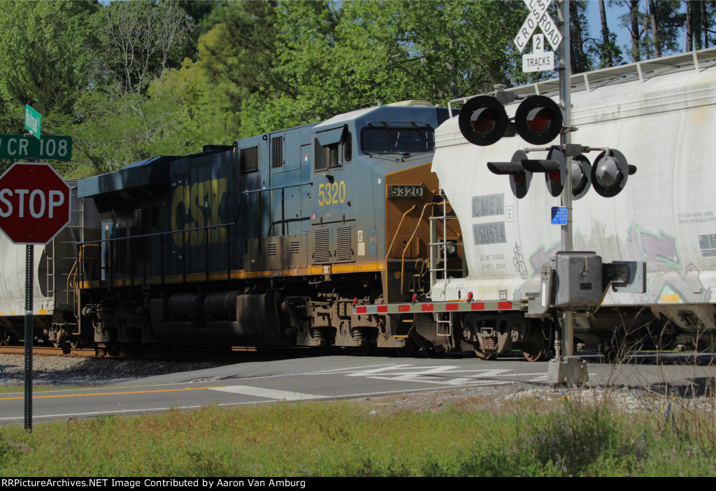 CSXT M442 Mid Train DP